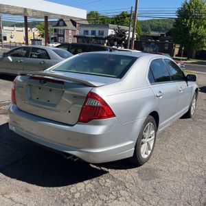 FORD FUSION SE - 8