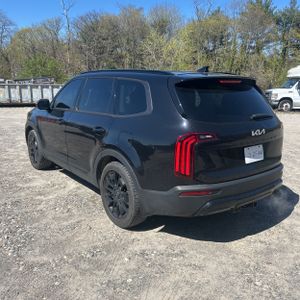 KIA TELLURIDE EX - 5