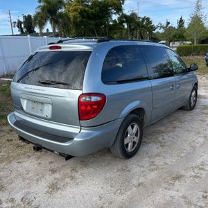 DODGE GRAND CARAVAN SXT - 8