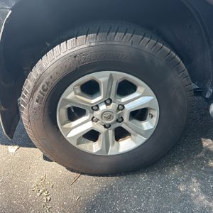 2016 Toyota 4RUNNER SR5 PREMIUM — фото 19