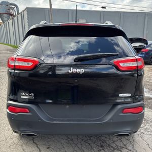 JEEP CHEROKEE LATITUDE - 7