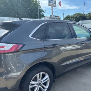 FORD EDGE SEL - 9