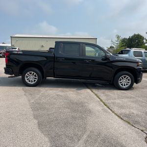 صورة 10 لـ 2020 Chevrolet SILVERADO 1500 RST