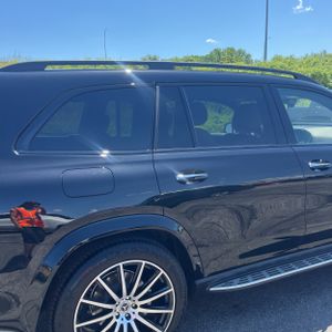 2025 Mercedes-BENZ GLS 照片 9