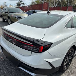 HYUNDAI SONATA SEL - 9