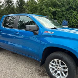 2022 Chevrolet SILVERADO 1500 RST photo 13
