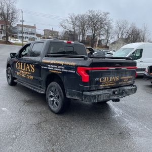 FORD F-150 LIGHTNING LARIAT - 5