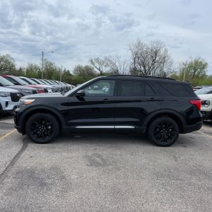 FORD EXPLORER XLT - 2