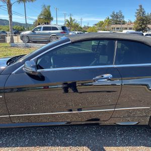 MERCEDES-BENZ E-CLASS - 4