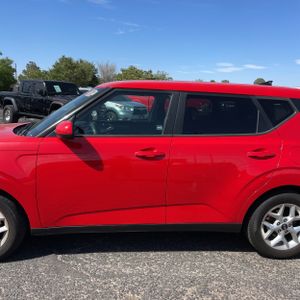 KIA SOUL - 4
