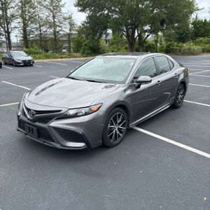 TOYOTA CAMRY - 1