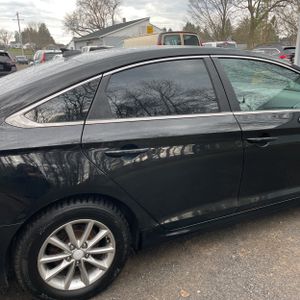 HYUNDAI SONATA SE - 9