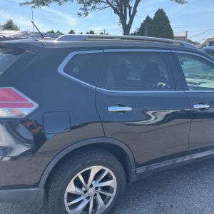 2014 Nissan ROGUE SL 照片 9