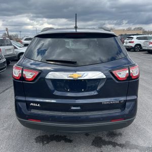 CHEVROLET TRAVERSE LT - 7