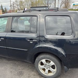 HONDA PILOT EX - 6