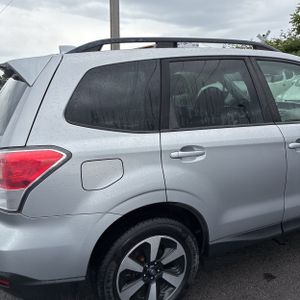 صورة 9 لـ 2018 Subaru FORESTER 2.5I PREMIUM
