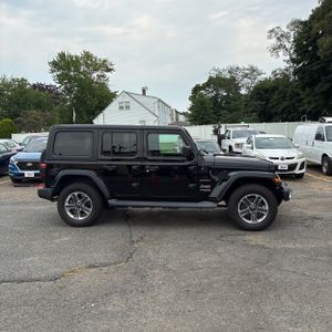 صورة 10 لـ 2020 JEEP WRANGLER UNLIMITED SAHARA