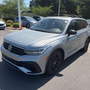 VOLKSWAGEN TIGUAN SE R-LINE BLACK - 1