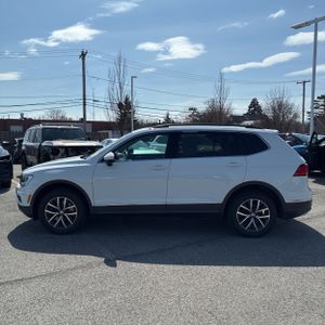 VOLKSWAGEN TIGUAN SE 4MOTION - 3