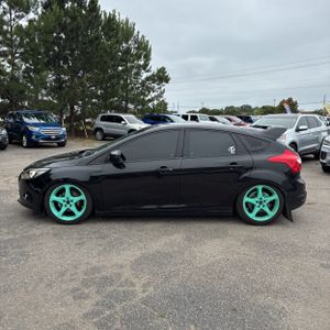 FORD FOCUS TITANIUM - 3