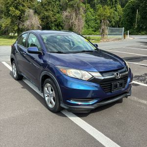 2016 Honda HR-V LX photo 12