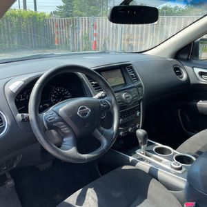 2015 Nissan PATHFINDER SV — миниатюра 29