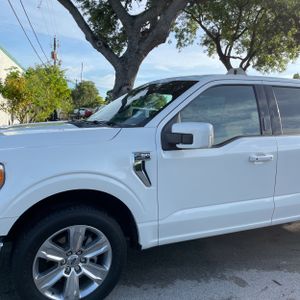FORD F-150 LARIAT - 2