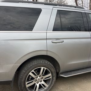 FORD EXPEDITION XLT - 9