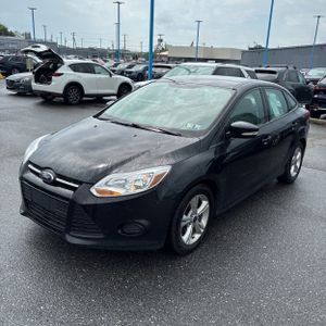 FORD FOCUS SE - 1