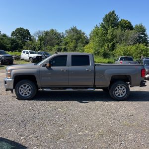 صورة 3 لـ 2017 Chevrolet SILVERADO 2500HD LT