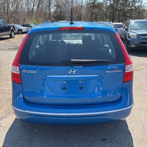 HYUNDAI ELANTRA TOURING GLS - 7