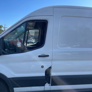 FORD TRANSIT 250 - 4