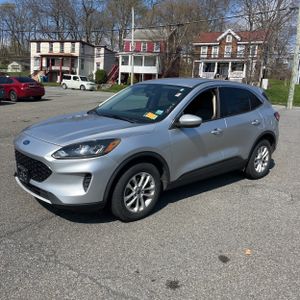 FORD ESCAPE SE - 1