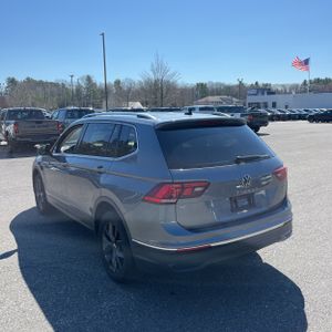 VOLKSWAGEN TIGUAN SE 4MOTION - 5