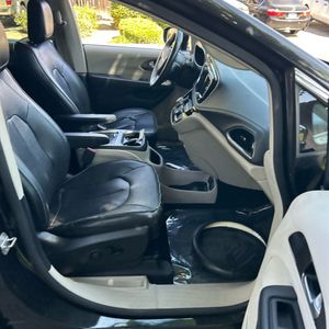 2018 Chrysler PACIFICA LIMITED — фото 33