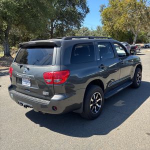 2012 Toyota SEQUOIA SR5 — фото 8