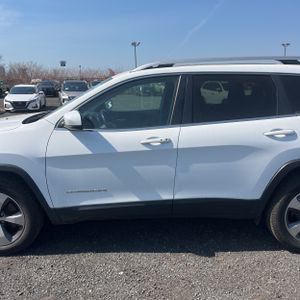 JEEP CHEROKEE LIMITED - 4