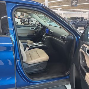 صورة مصغرة 33 لـ 2020 FORD EXPLORER XLT