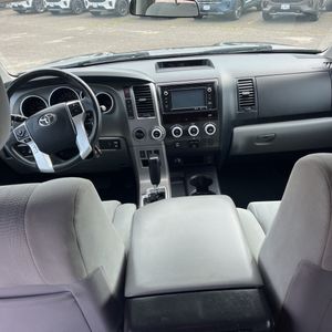 2015 Toyota SEQUOIA SR5 照片 37