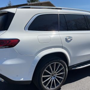 MERCEDES-BENZ GLS - 9