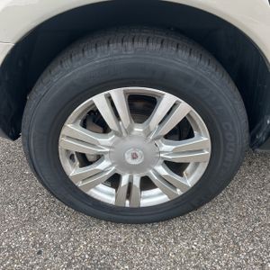 2011 Cadillac SRX LUXURY COLLECTION 缩略图 19