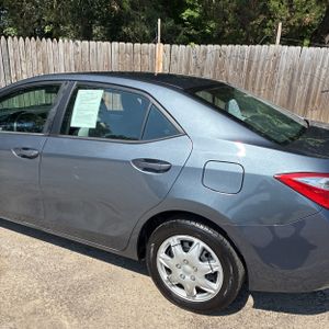 صورة 6 لـ 2014 Toyota COROLLA LE