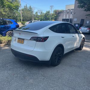 صورة 8 لـ 2021 Tesla MODEL Y LONG RANGE