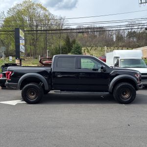 FORD F-150 RAPTOR - 10