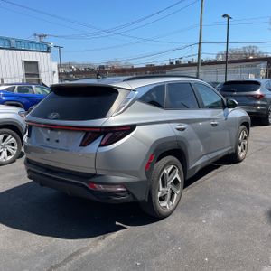 HYUNDAI TUCSON SEL - 7