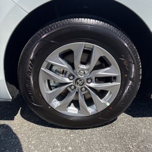 صورة مصغرة 14 لـ 2026 Toyota SIENNA XLE 8-PASSENGER