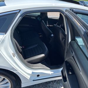 صورة 35 لـ 2013 FORD FUSION HYBRID SE