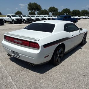 2013 Dodge CHALLENGER R/T PLUS — фото 8