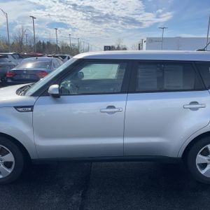 KIA SOUL BASE - 4