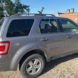 FORD ESCAPE XLT - 7